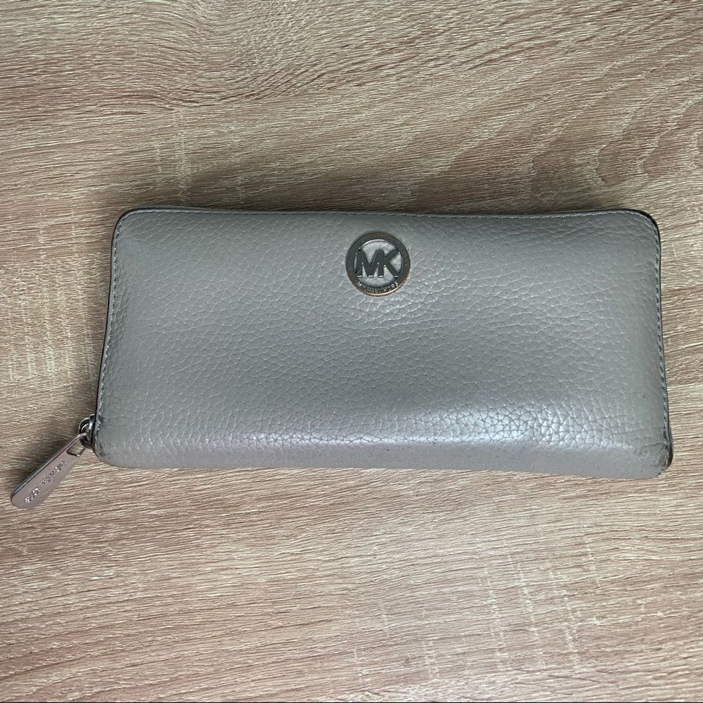 2/$30 Michael Kors Wallet